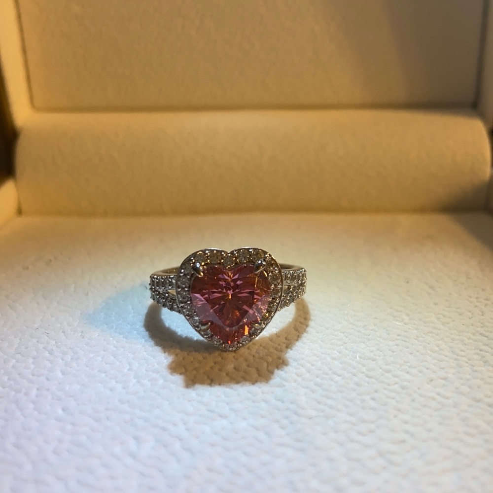 Amazing CZ pink heart and diamond ring